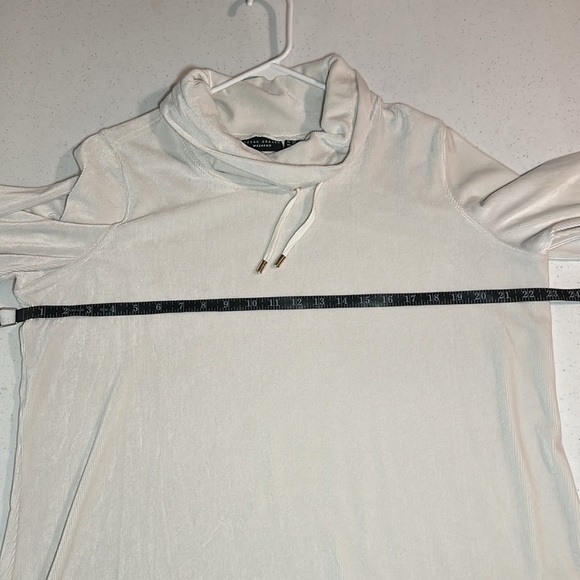 Susan Graver Weekend Ribbed Velour Pull Over Size XL - Picture 6 of 7